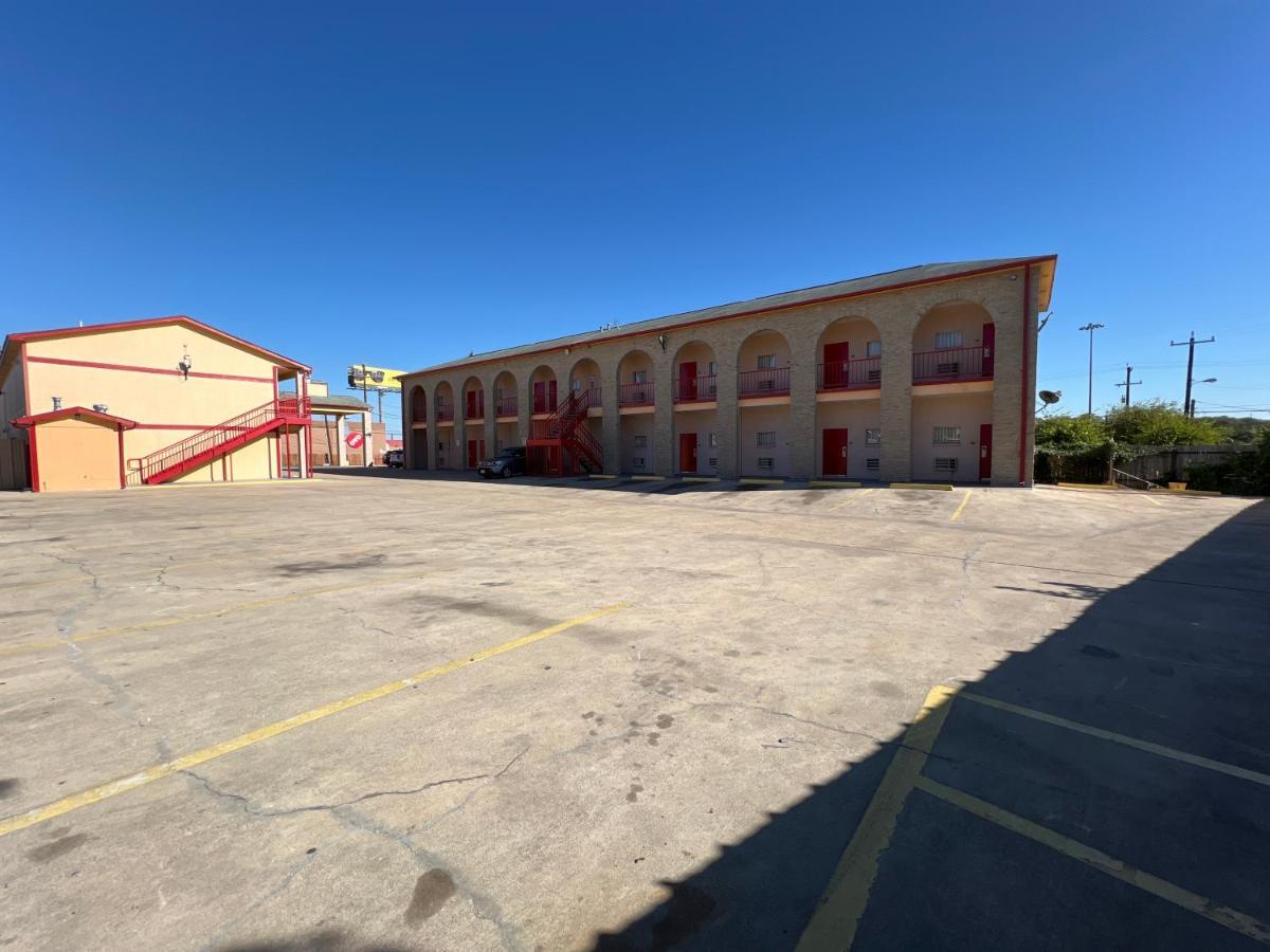 Executive Inn & Suites Lackland Afb San Antonio Esterno foto