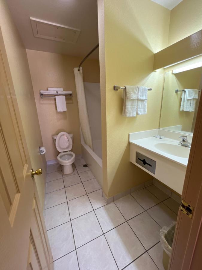Executive Inn & Suites Lackland Afb San Antonio Esterno foto