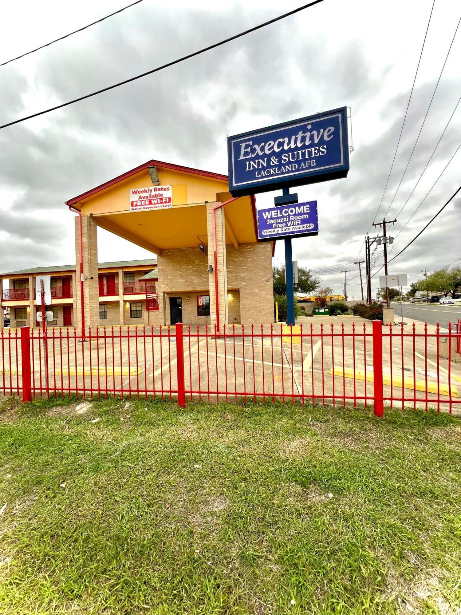 Executive Inn & Suites Lackland Afb San Antonio Esterno foto